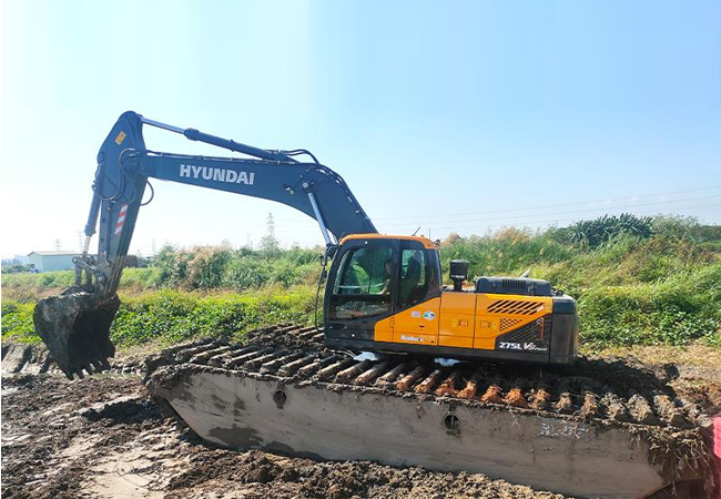 Hyundai Amphibious & Upper Body Selection